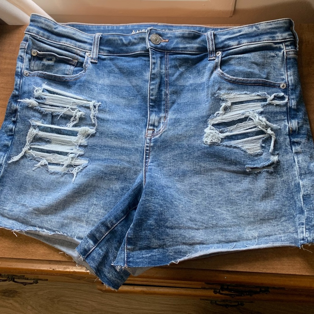 American Eagle - Next Level Stretch Shorts